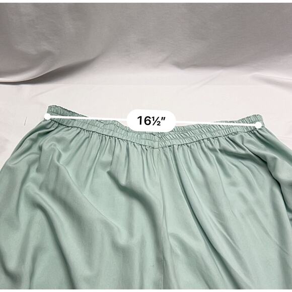 Light Green Embroidered Lacey 2 Piece Women’s Set Skirt And Blouse Plus Size 3X - Picture 9 of 15